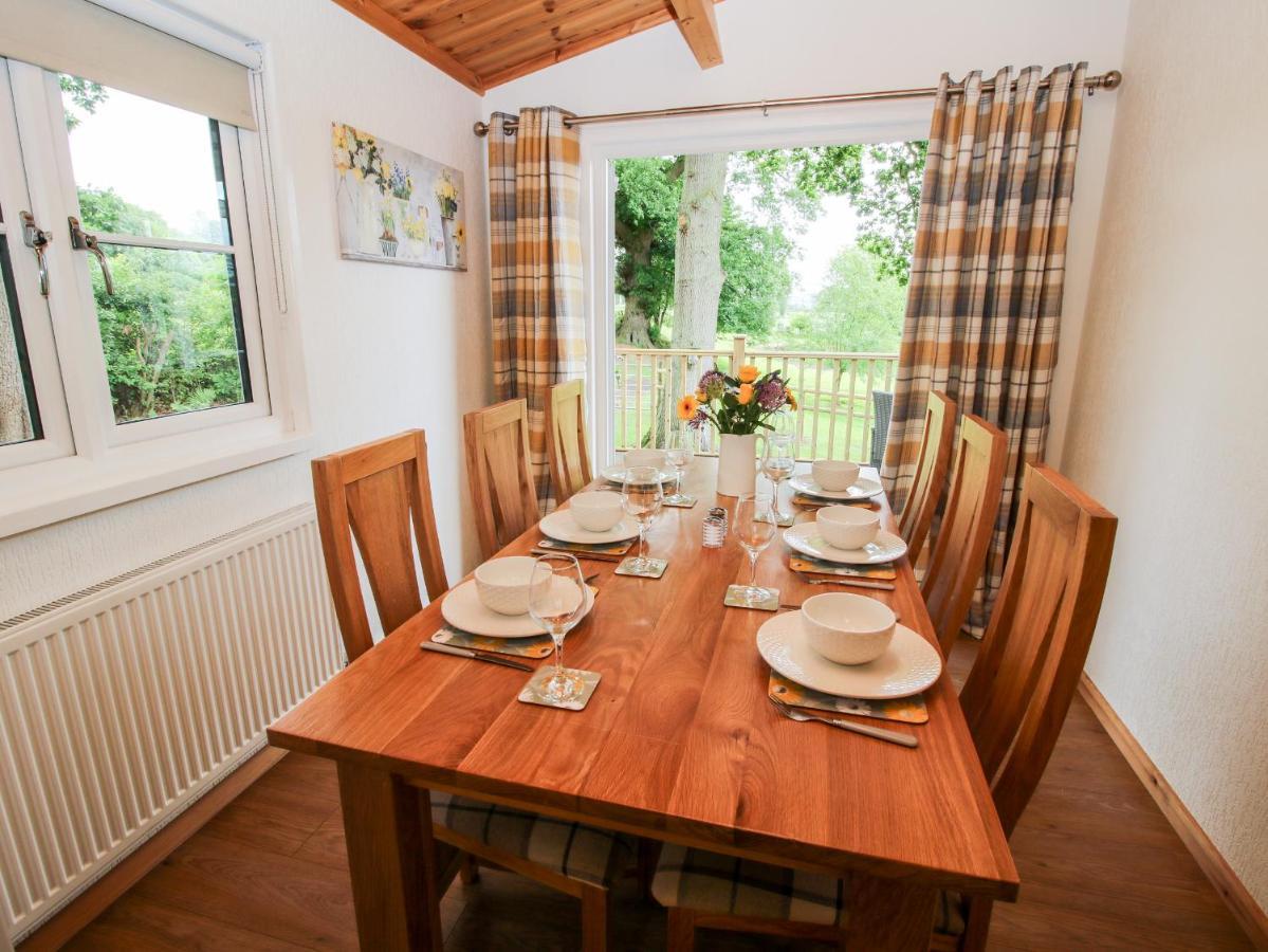 The Log Cabin Тенбері Екстер'єр фото